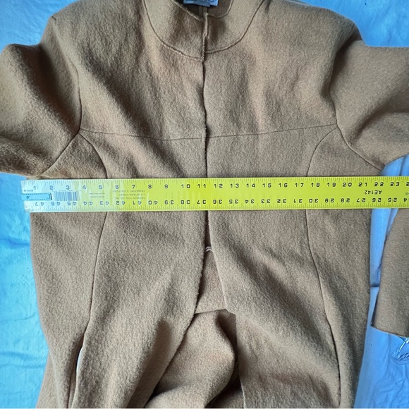 Deans & White Wool Jacket size Large Camel color - Picture 6 of 16